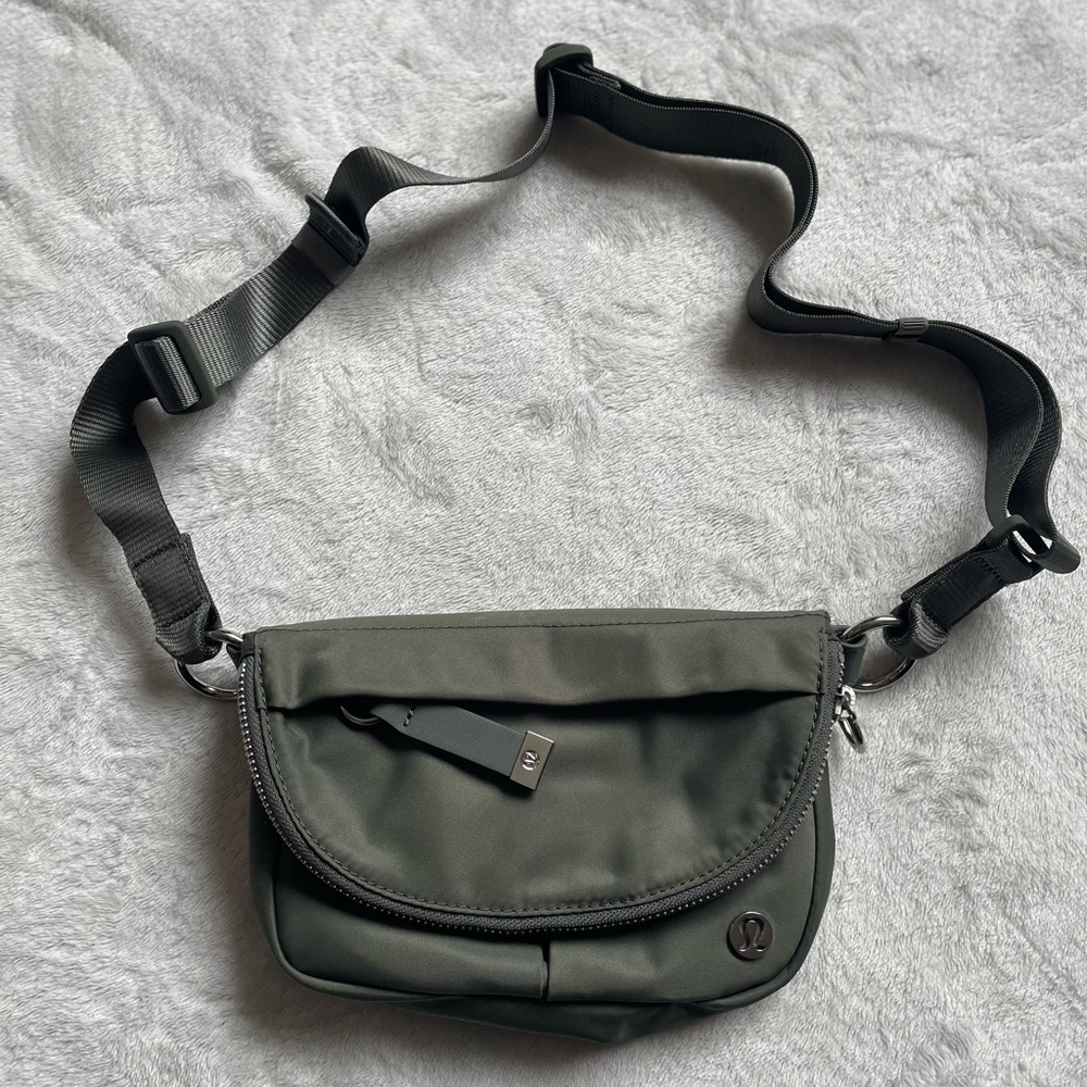 COPY - All night festival bag 2L grey sage.